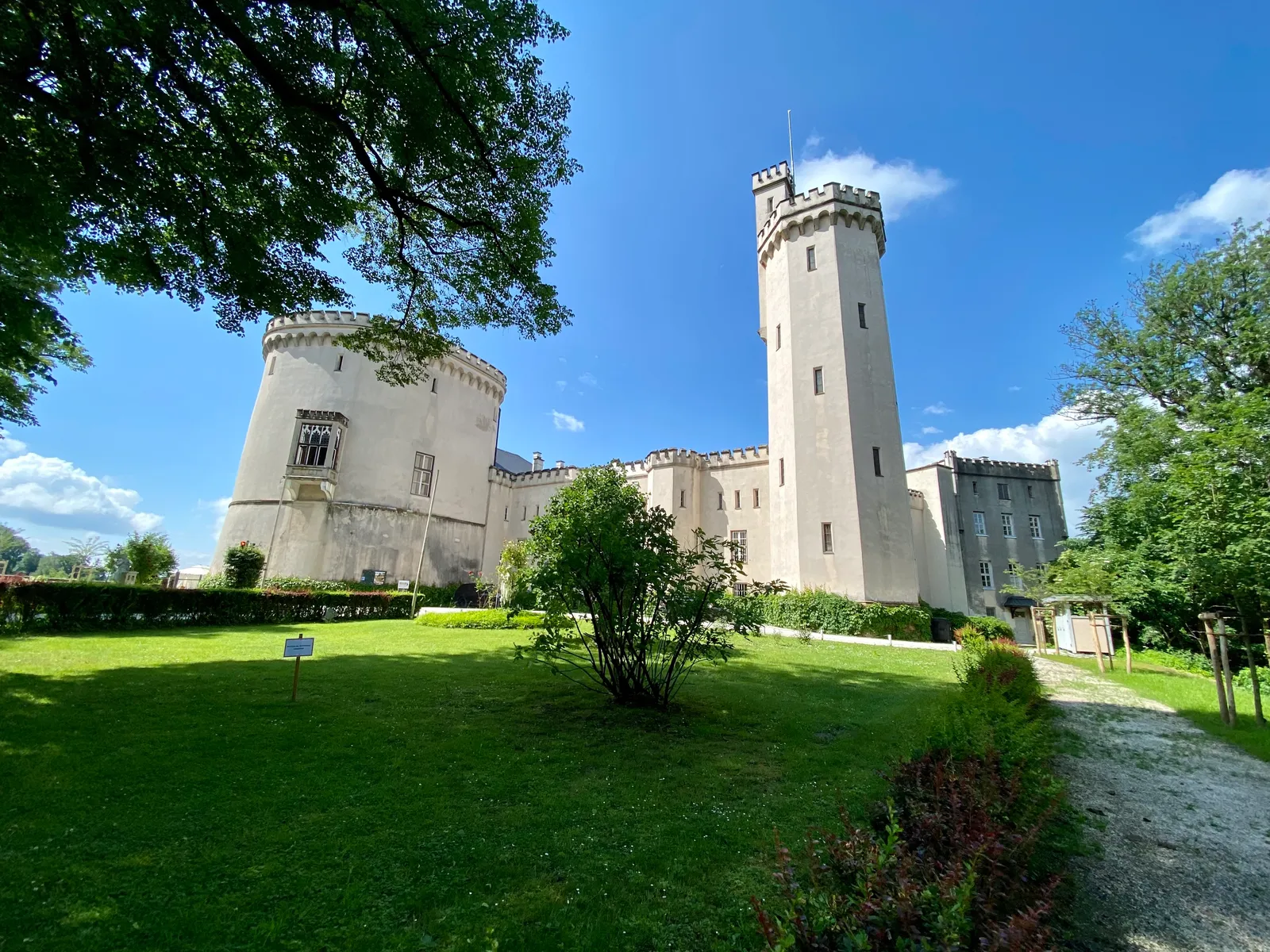 Schloss Wolfsberg Ansicht