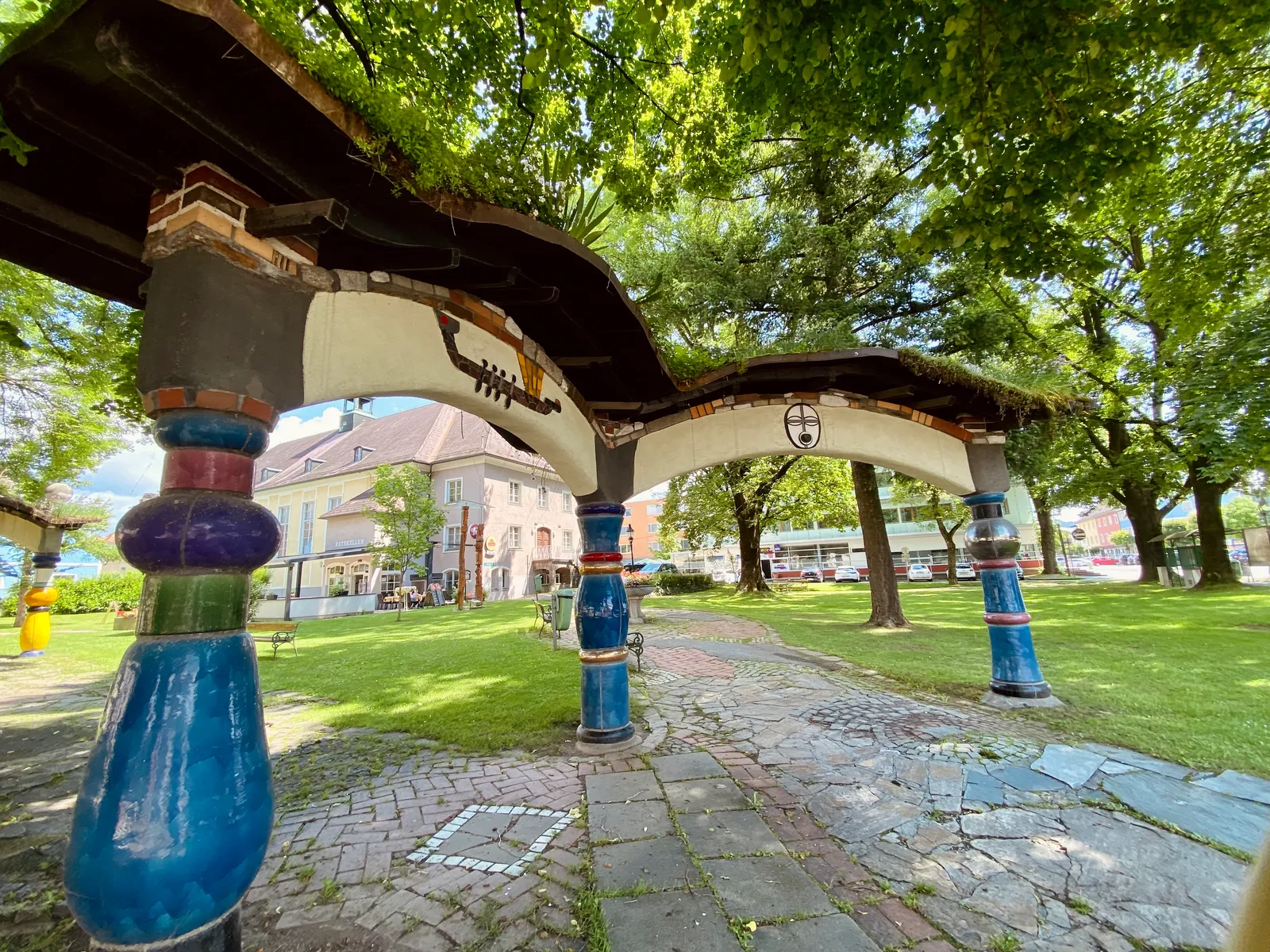 Hundertwasser Kirche St. Barbara Boegen