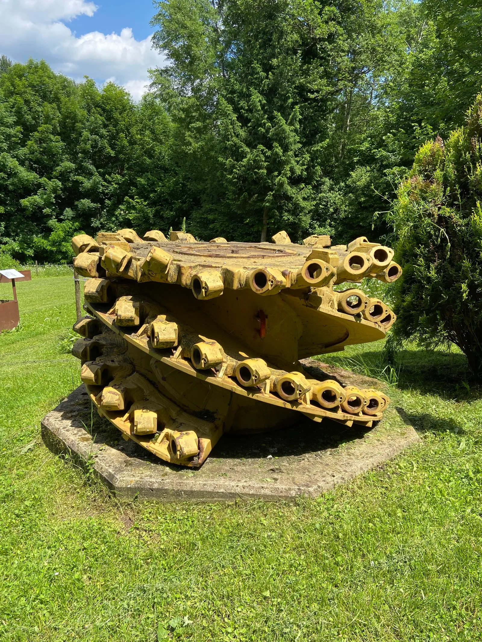 Energie Erlebnispark Zangtal Skulptur2