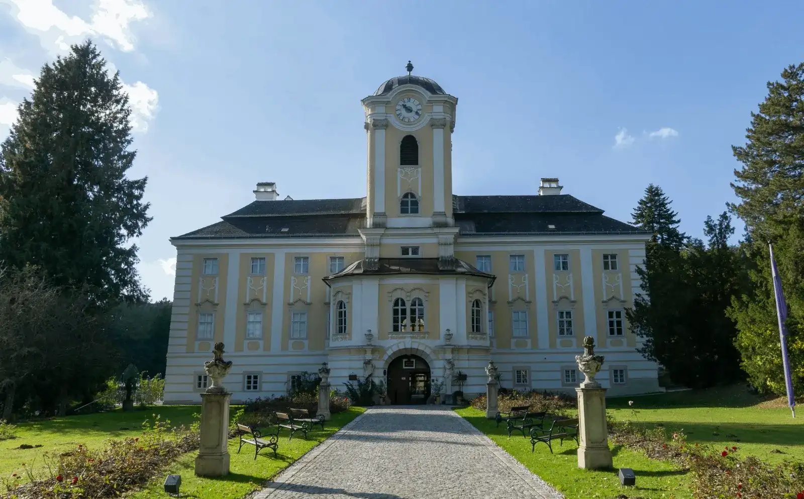 Schlosshotel Rosenau - Urlaub mit Hund im Waldviertel, NÖ