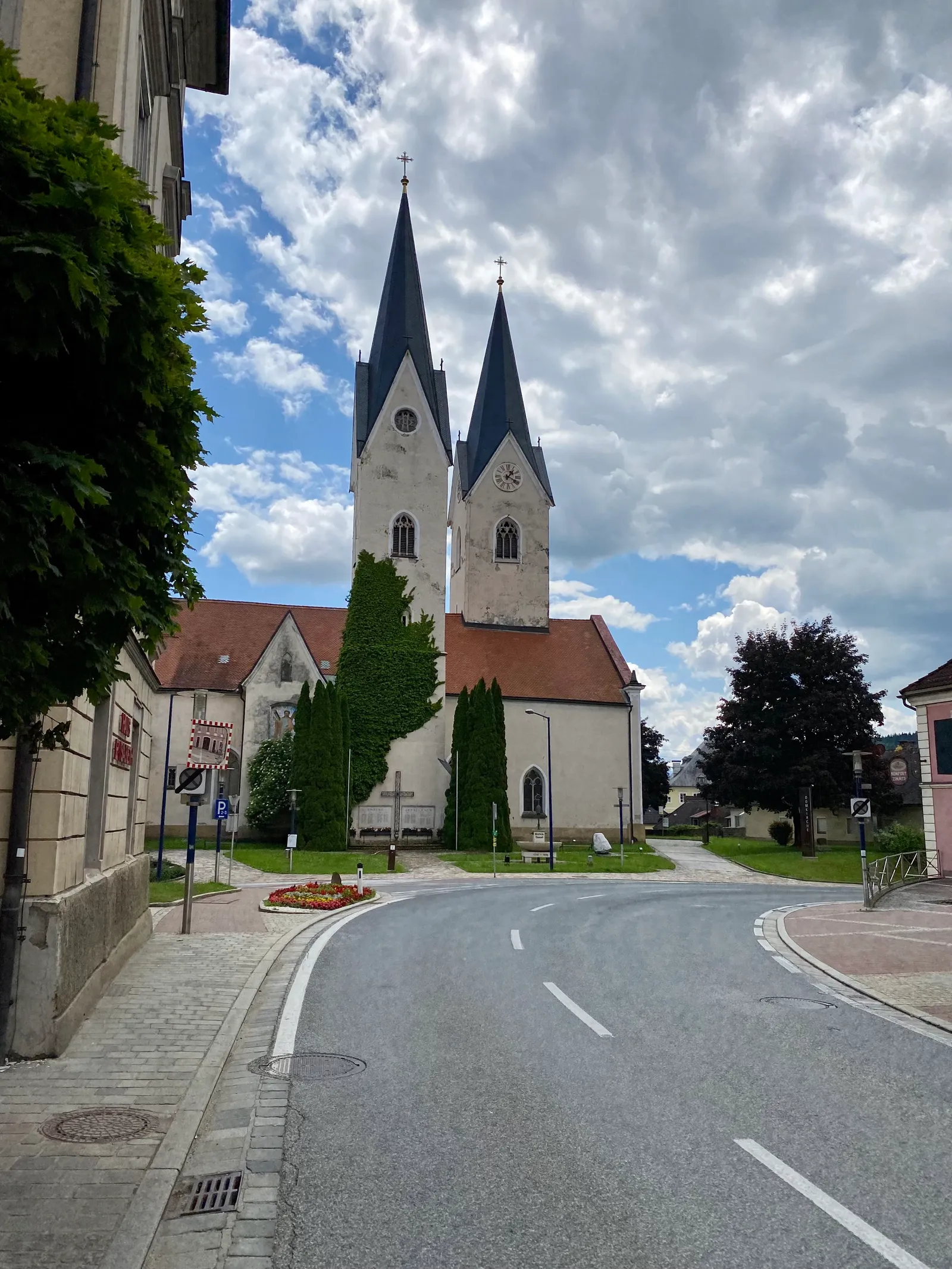 St. Andrae im Lavanttal Domkirche Ferne