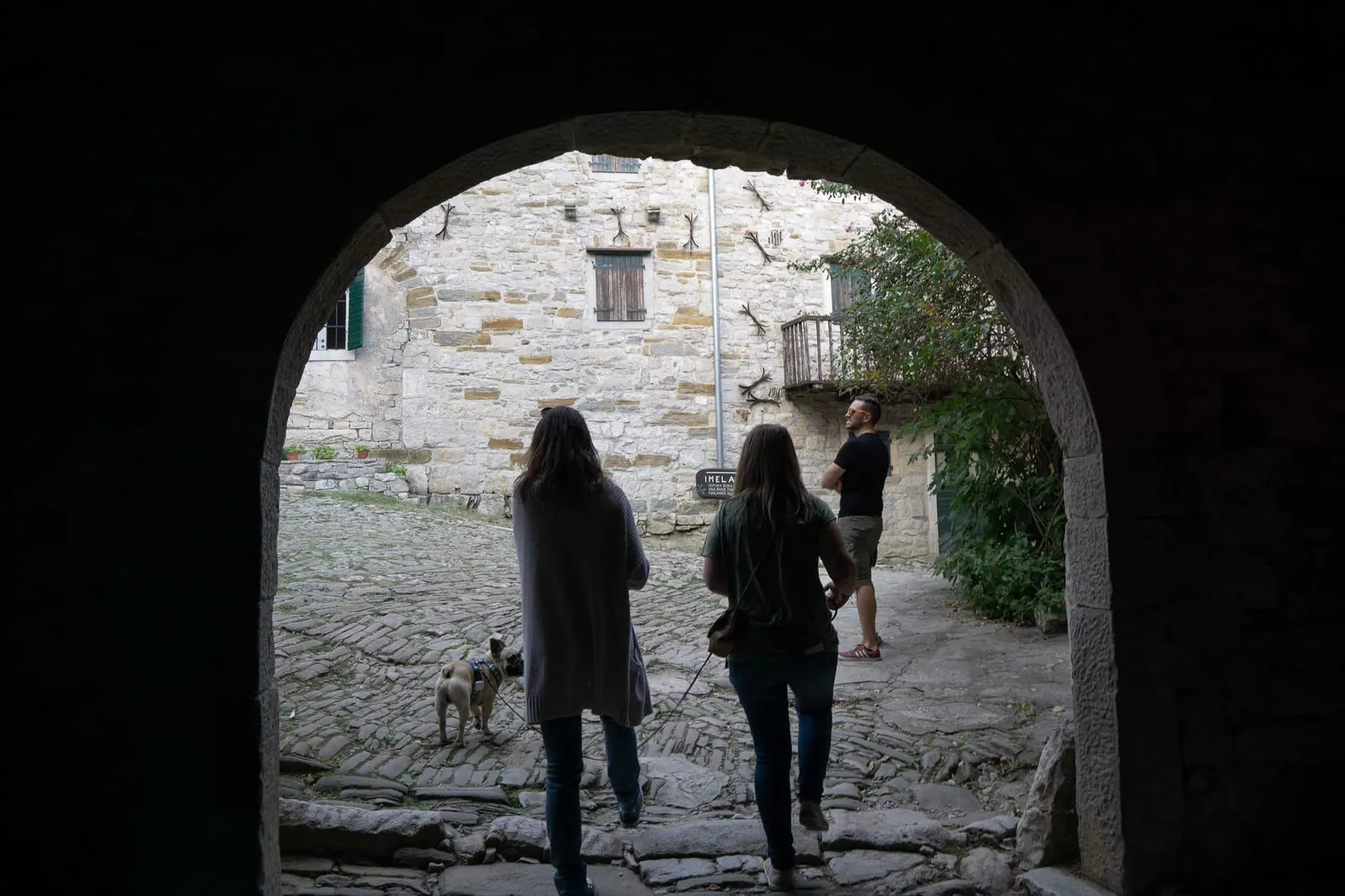 Hum Kroatien Urlaub mit Hund