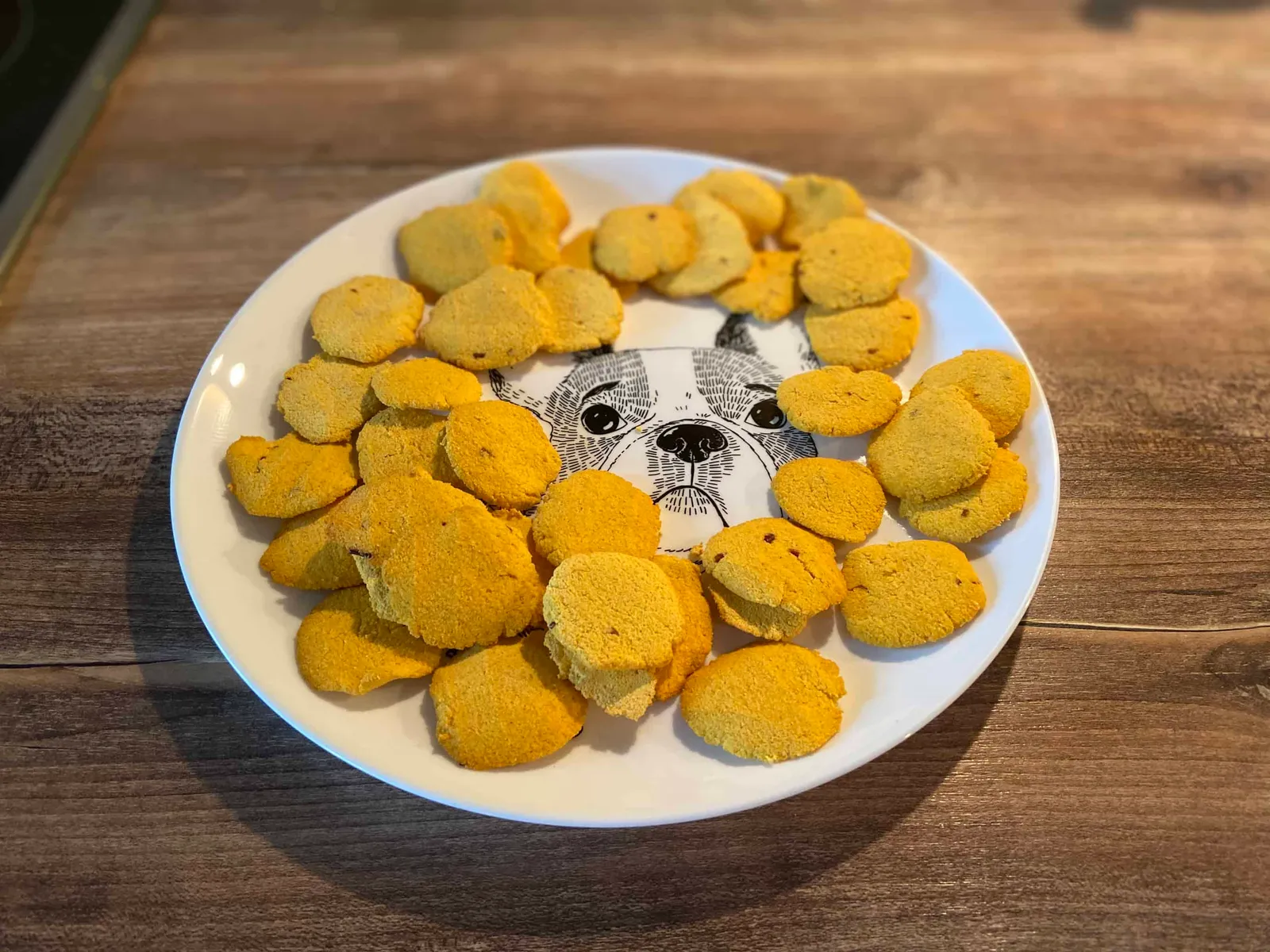 Rezept für getreidefreie Karotten Apfel Hundekekse