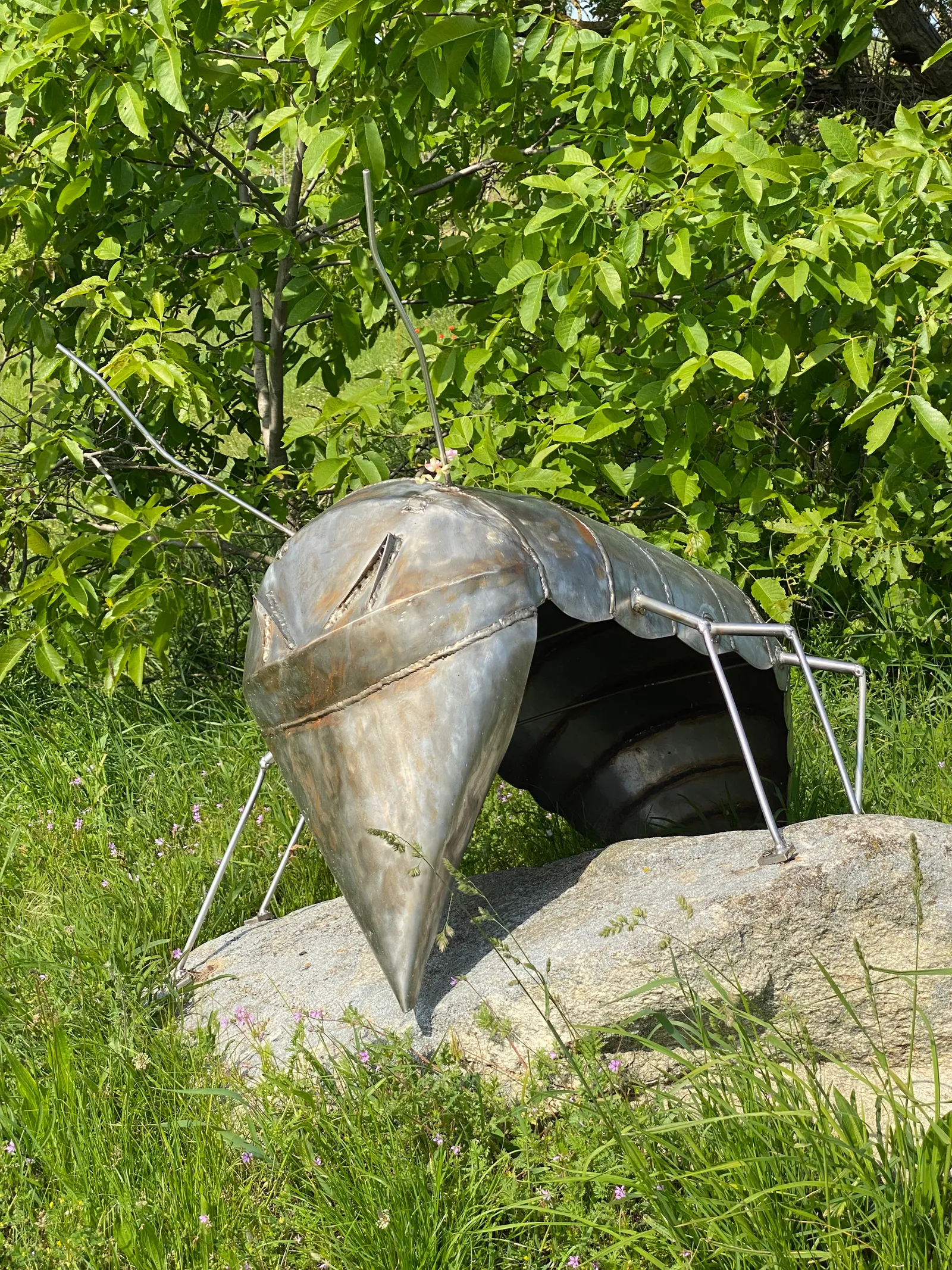 Reblaus-Kunst_Oggau-Weinwanderweg