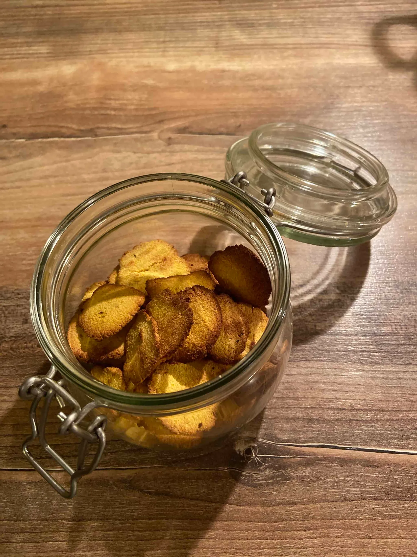 Rezept für getreidefreie Karotten Apfel Hundekekse